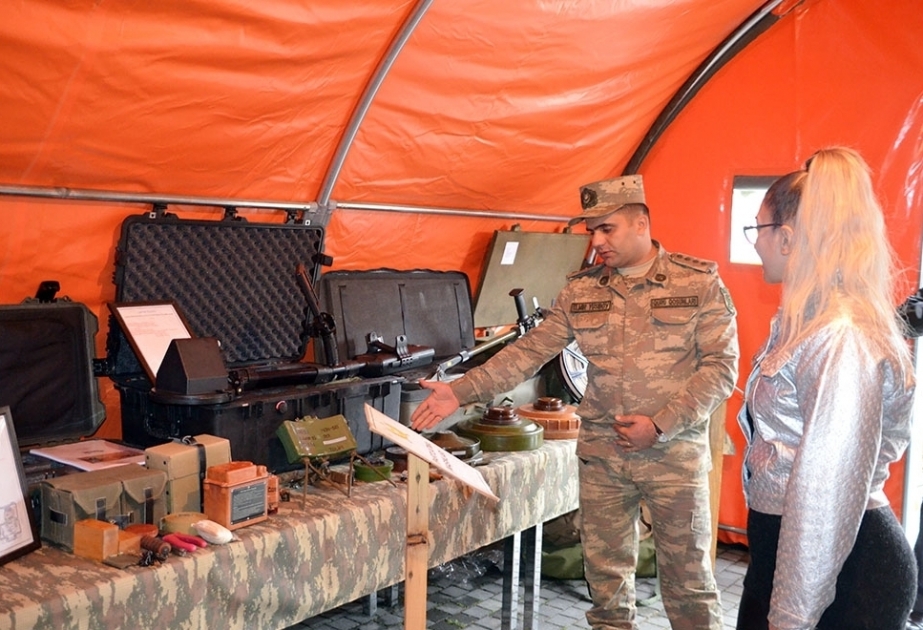 Victory Fair displays military equipment