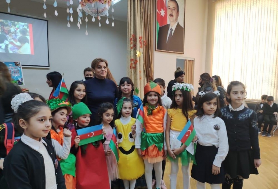 Məktəbdə uşaq yazıçısı Mehriban Nağıyeva ilə görüş təşkil edilib