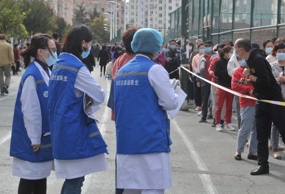 Baş epidemioloq: Çin pandemiyanın hazırkı dalğasını bir aya nəzarət altına ala biləcək VİDEO