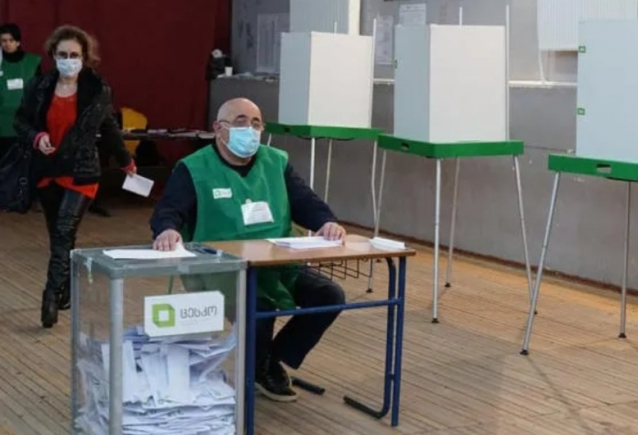 Gürcüstanda yerli özünüidarəetmə orqanlarına keçirilən seçkilərin ikinci turu başa çatıb