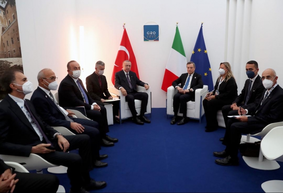 Türkiyə Prezidentinin Romada dövlət və hökumət başçıları ilə görüşləri davam edir