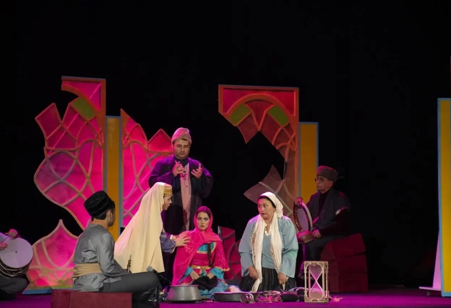 “Səhnə” teatrının ilk premyerası olub