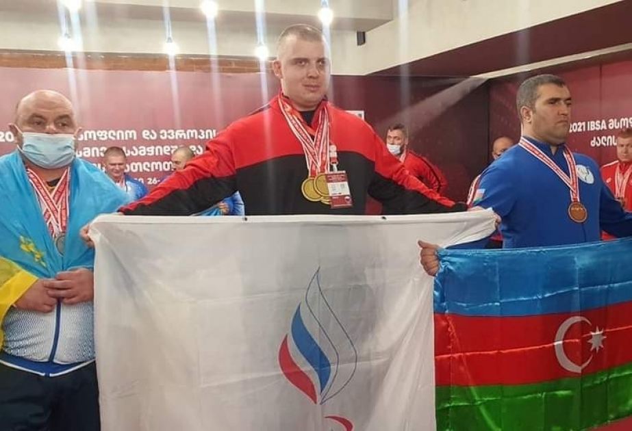 残疾人举重运动员加斯莫夫获得欧洲锦标赛铜牌