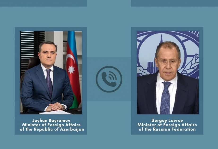 Azərbaycan və Rusiya xarici işlər nazirləri arasında telefon danışığı olub