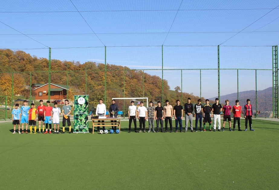"Xarıbülbül" komandası mini futbol turnirinin qalibi olub