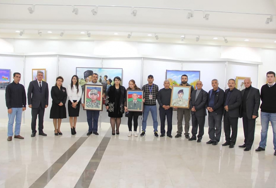 Bəhruz Kəngərli adına Sərgi Salonunda “Zəfər cəngi” adlı rəsm sərgisi açılıb