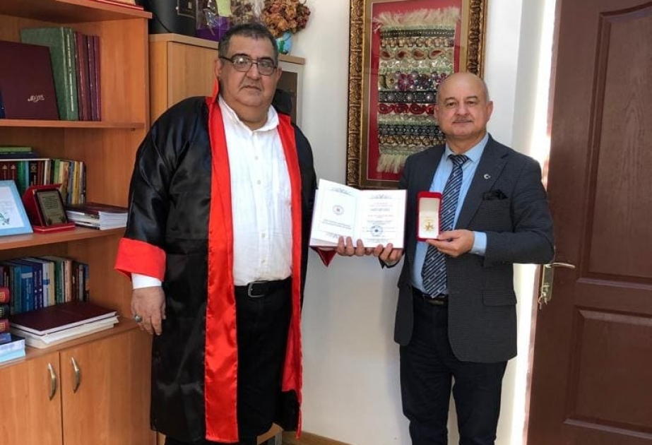 Ədəbiyyat İnstitutunun əməkdaşı Türk Dünyası Araşdırmaları Beynəlxalq Elmlər Akademiyasının üzvü seçilib
