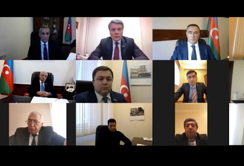 Bələdiyyə vergiləri və ödənişlərlə bağlı qanun layihəsi müzakirə olunub