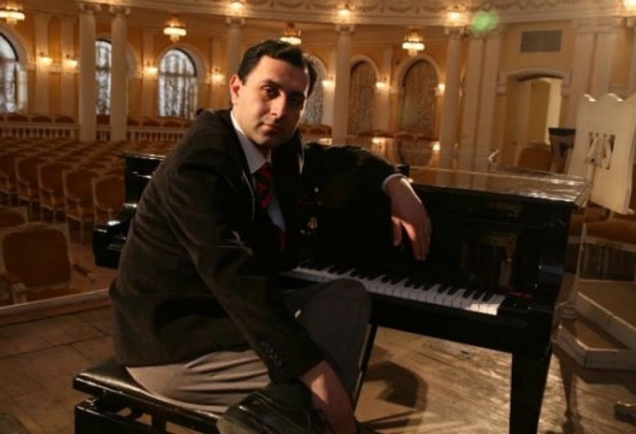 Xalq artisti, pianoçu Murad Hüseynov “İthaf” əsərini ictimaiyyətə təqdim edib VİDEO