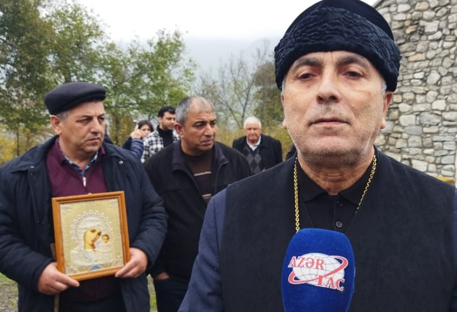 Robert Mobili: Ermənilər nə qədər saxtalaşdırmağa çalışsalar da, alban kilsəsinin elementləri indi də qalır