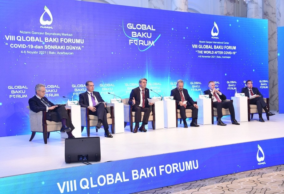 En el VIII Foro Global de Bakú se debate la "Nueva Economía Mundial"