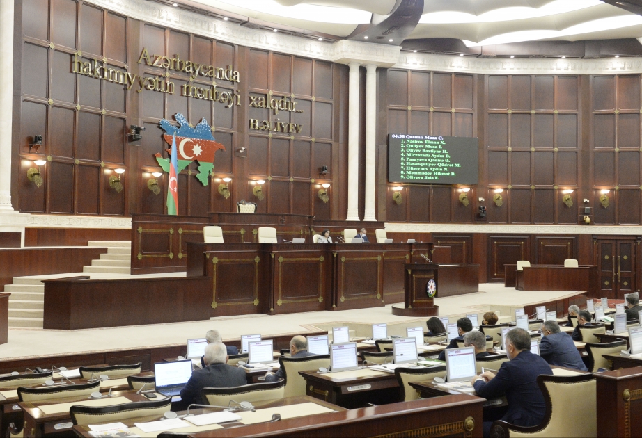 Milli Məclisin növbəti plenar iclası başlayıb