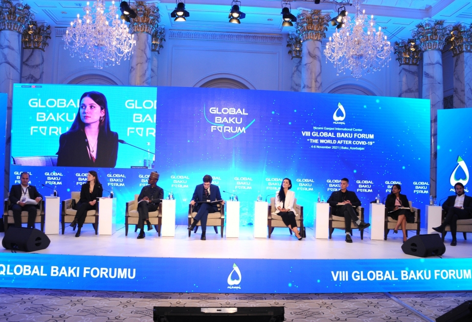 Qlobal Bakı Forumunun yeddinci panel iclası: “Gənclər danışır, biz düşünürük”