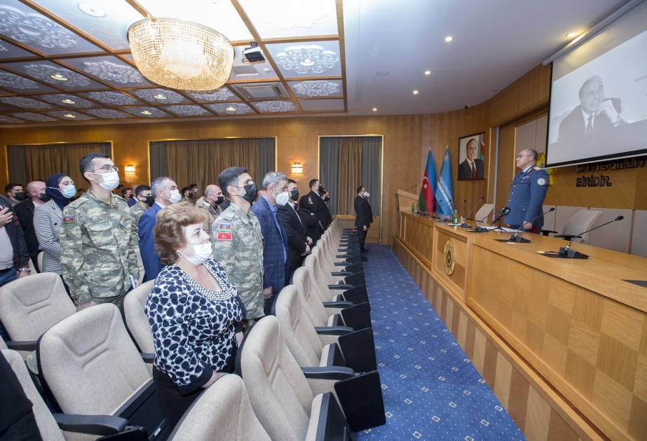 Səfər Mehdiyev: Vətən müharibəsində gömrükçülər üzərlərinə düşən vəzifələri layiqincə yerinə yetirməyə çalışıblar