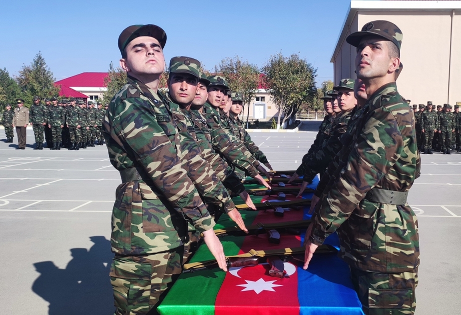 Mülki Müdafiə Alayının gənc əsgərləri hərbi andı qəbul ediblər