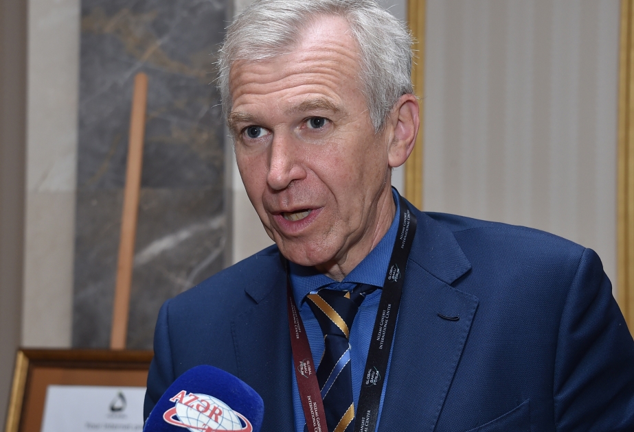 İv Löterm: Prezident İlham Əliyevin vaksinlərin dünyada ədalətli şəkildə paylanması təşəbbüsünü dəstəkləyirəm