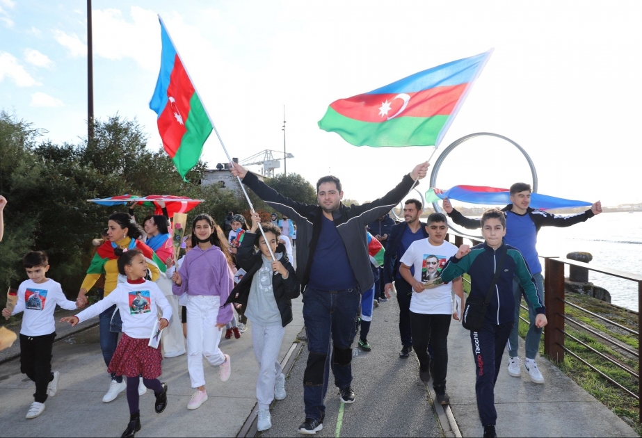 Nantdakı “Qarabağ” məktəbində Zəfər Günü qeyd edilib
