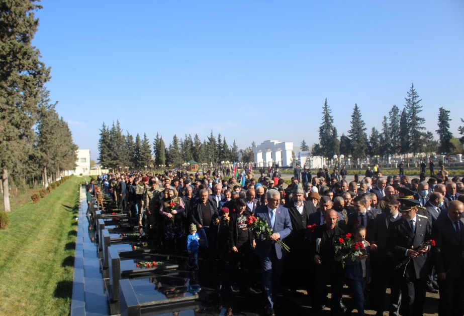 İmişlidə Zəfər Günü ilə əlaqədar ağacəkmə aksiyası keçirilib