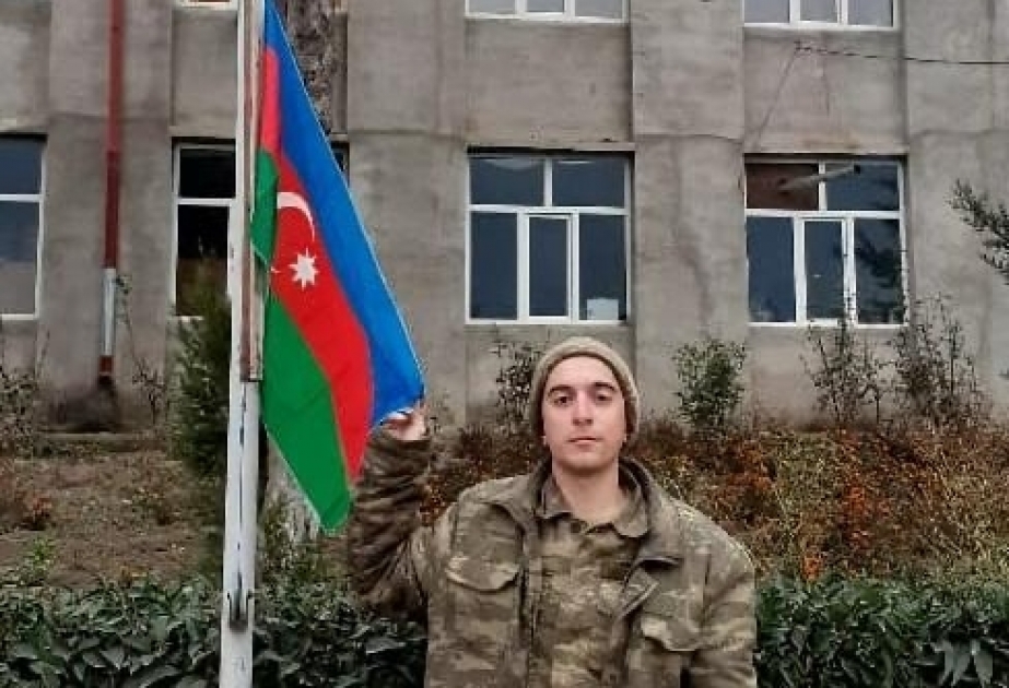 Выпускник БВШН, участник Отечественной войны принят на работу в SOCAR