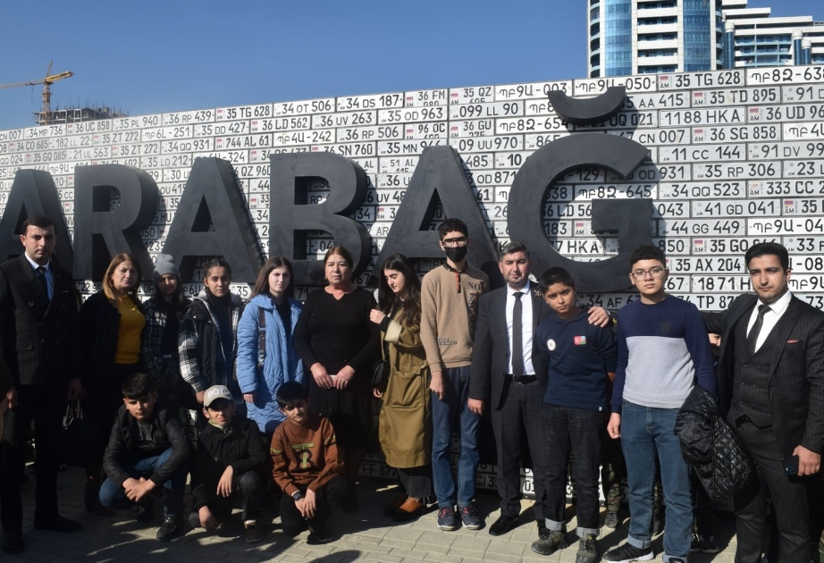 Şəhid övladlarının Hərbi Qənimətlər Parkına ekskursiyası təşkil edilib