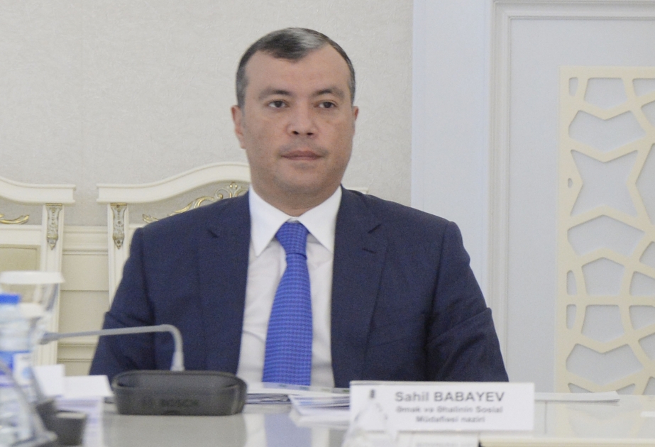 2022-ci ildə orta pensiyanın məbləği 345 manata çatdırılacaq