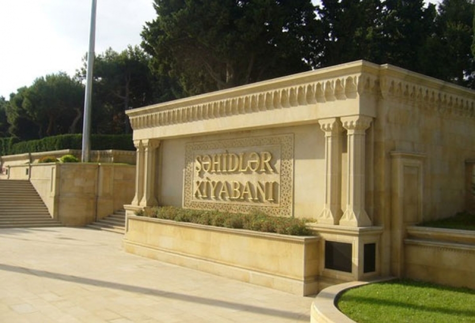 Şəhidlər xiyabanında məzarların açılması naməlum meyitlərin kimliyinin müəyyən edilməsi ilə bağlıdır