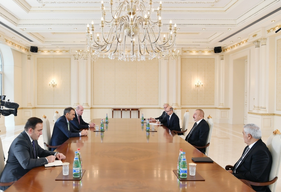 伊利哈姆·阿利耶夫总统接见英国石油公司首席执行官