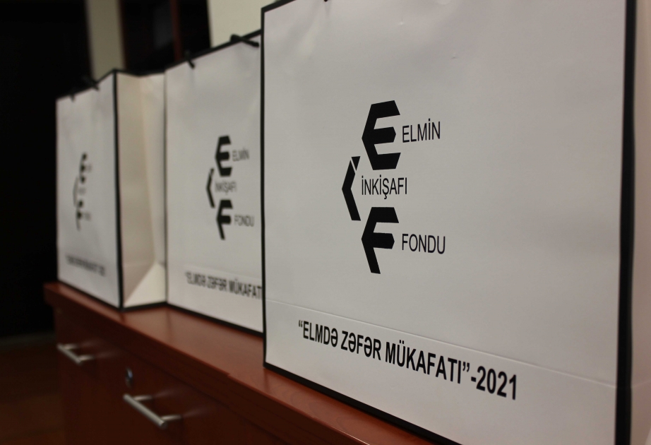 “Elmdə Zəfər mükafatı-2021” müsabiqəsinin qalibləri mükafatlandırılıb