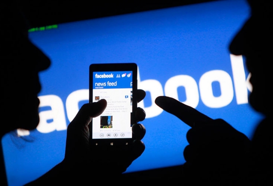 Американцы уверены, что Facebook вредит обществу США