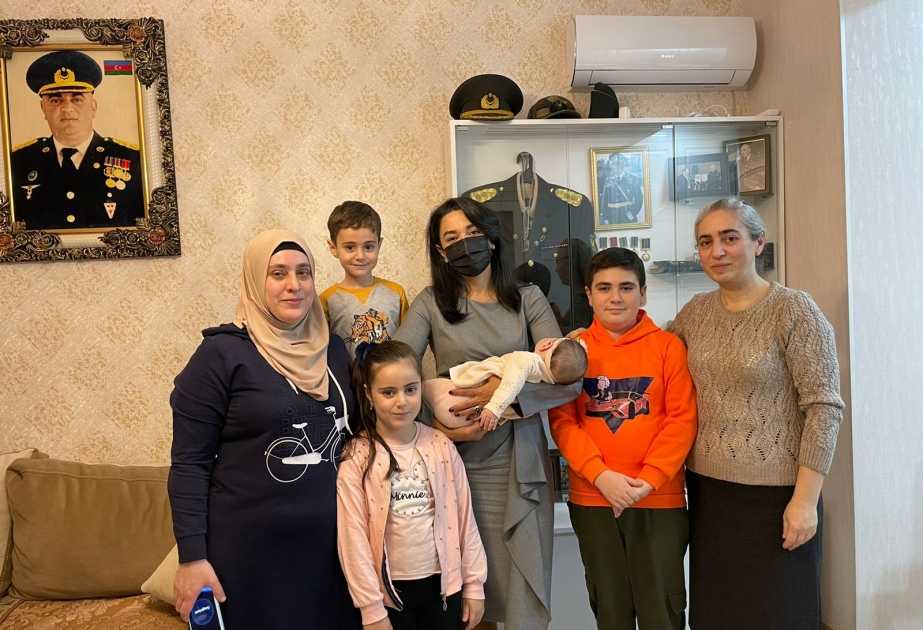 Ombudsman Vətən müharibəsi şəhidi Qərib Baxşəliyevin ailəsini ziyarət edib