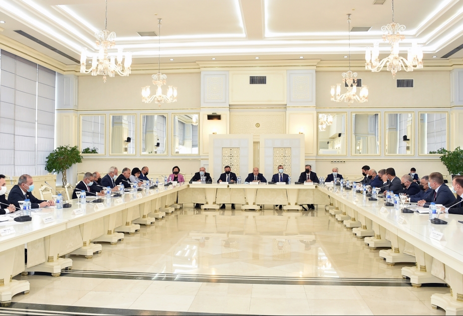 Milli Məclisin Əmək və sosial siyasət komitəsinin iclası keçirilib