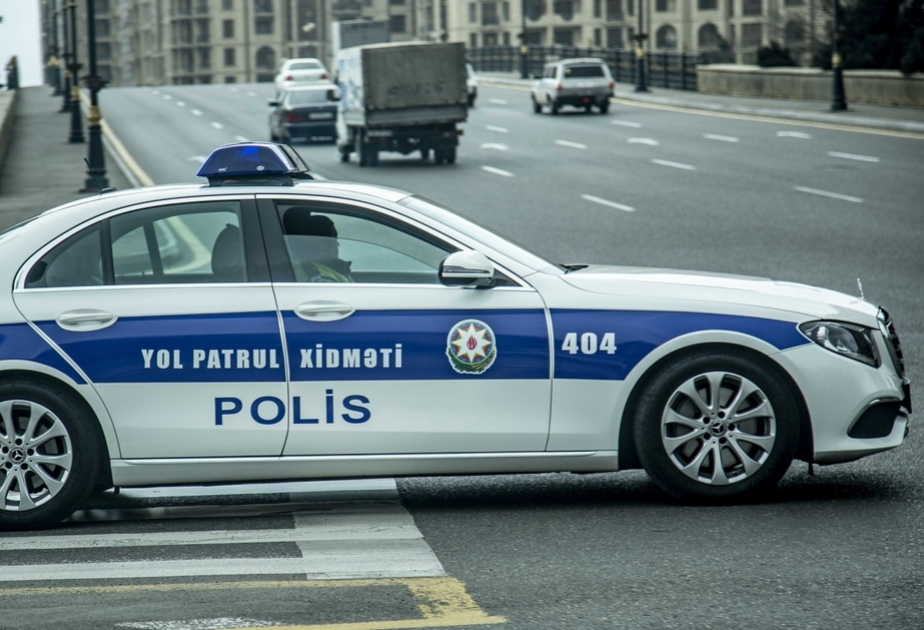 Baş Dövlət Yol Polisi İdarəsi sayrışan işıqlarla bağlı hüquqi və fiziki şəxslərə müraciət edib