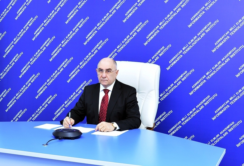 Akademik: Azərbaycan alimləri dünyada qlobal problemlərin həllinə yönələn çağırışları dəstəkləyir
