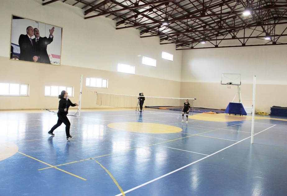 Tələbə qızlar arasında badminton üzrə muxtar respublika birinciliyi başa çatıb