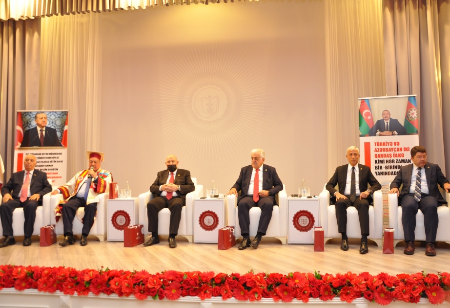 Türkiyə Böyük Millət Məclisinin deputatı Şamil Ayrıma “Fəxri kooperator” döş nişanı və “Fəxri professor” adı verilib