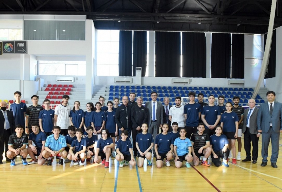 Gənclər və idman naziri Azərbaycan Badminton Federasiyasının fəaliyyəti ilə tanış olub