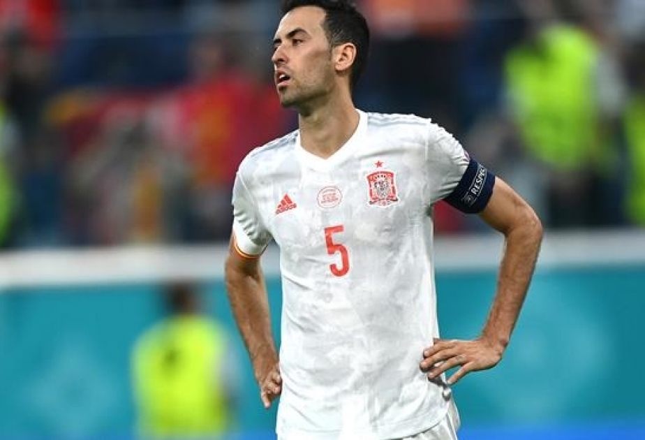 Serxio Buskets İspaniya yığmasında keçirdiyi oyunların sayına görə Xavi Ernandesə çatıb