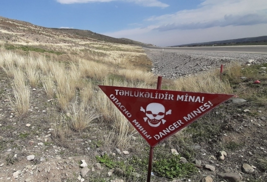 Житель Агдама подорвался на мине
