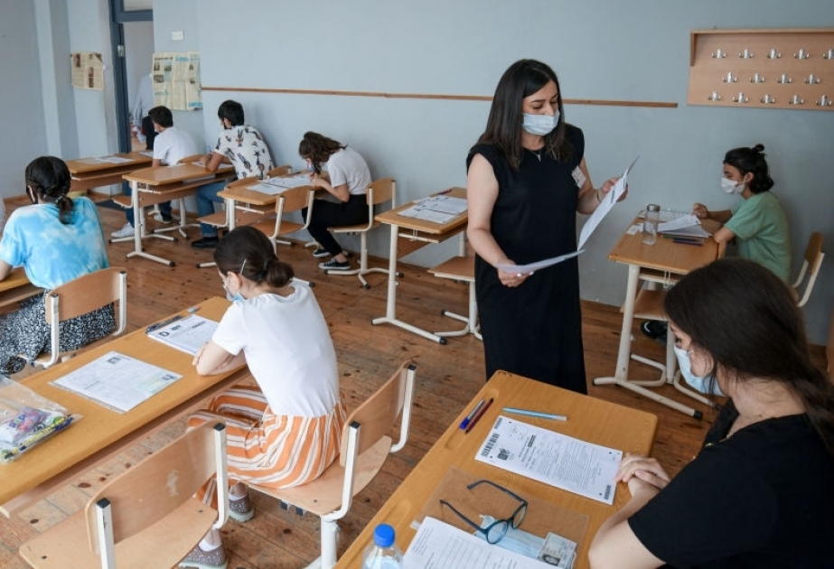 Bu il keçirilən imtahanlarda nəzarətçilər bazası 16 min 346 nəfərdən ibarət olub
