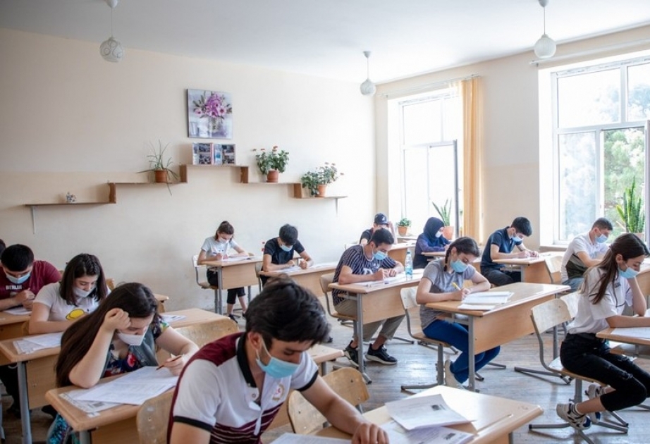 DİM: 2021-ci ildə 218 min 505 nəfər məzunun yekun attestasiyası aparılıb