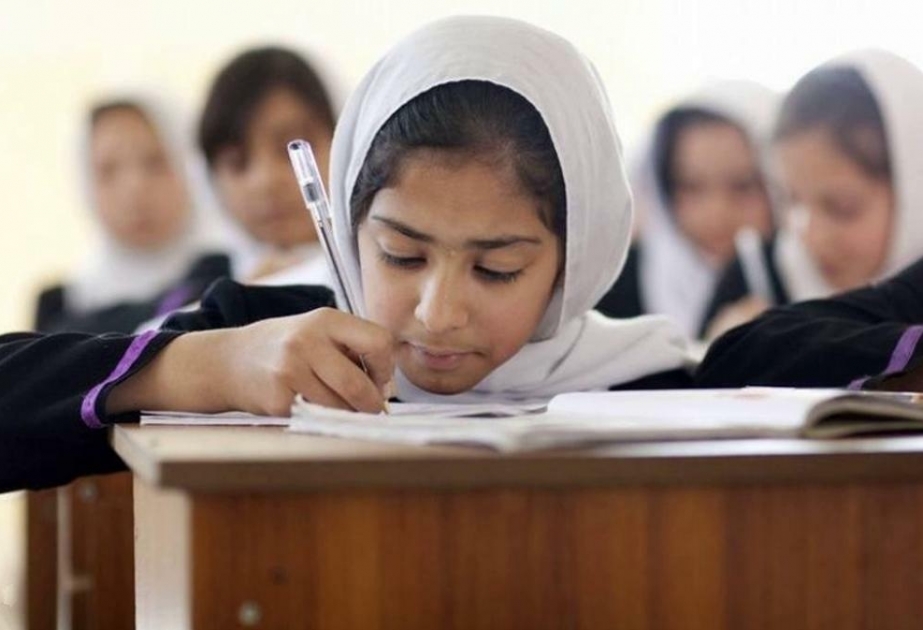 Əfqanıstanlı qızların təhsili gələn ilin martında bərpa olunacaq