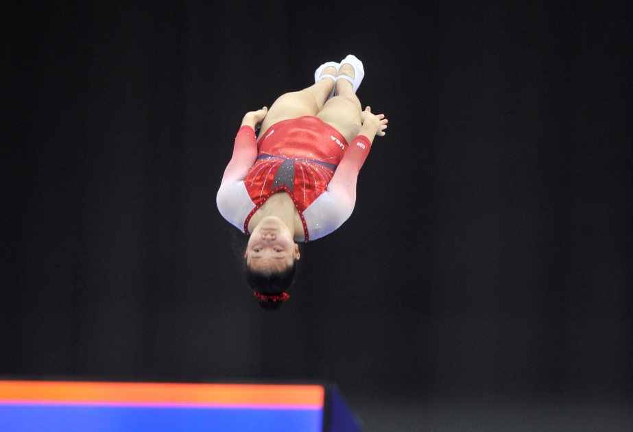 Rusiyalı gimnast Lana Lebedeva qadın batutçular arasında fərdi yarışlarda birinci yerə yüksəlib