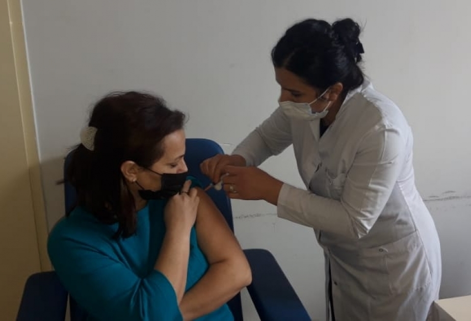 Tərtərdə indiyədək vətəndaşlara 86 min 289 doza vaksin vurulub