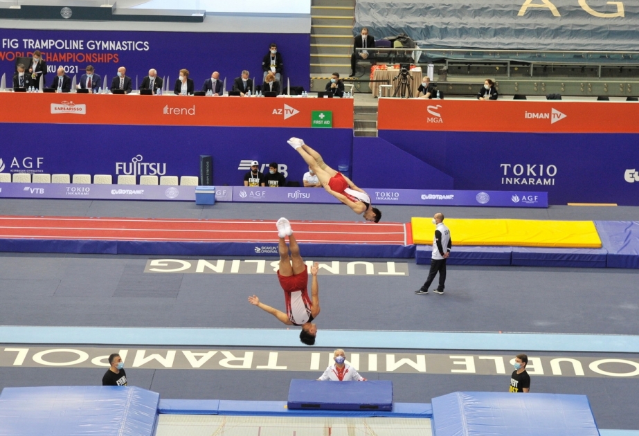 В Баку продолжается чемпионат мира по батутной гимнастике