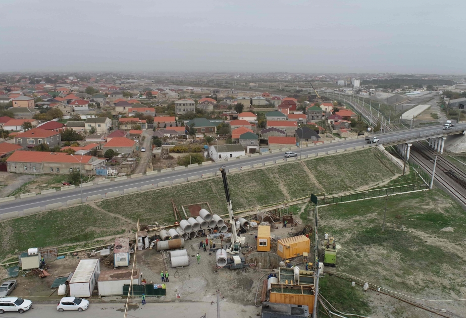 Pirşağı tullantı sutəmizləyici qurğusu istiqamətində daşıyıcı kanalizasiya kollektorlarının tikintisinə başlanılıb