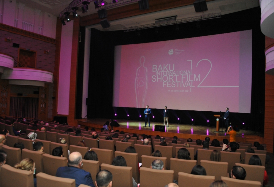 Bakıda Beynəlxalq Qısa Filmlər Festivalı başlayıb VİDEO