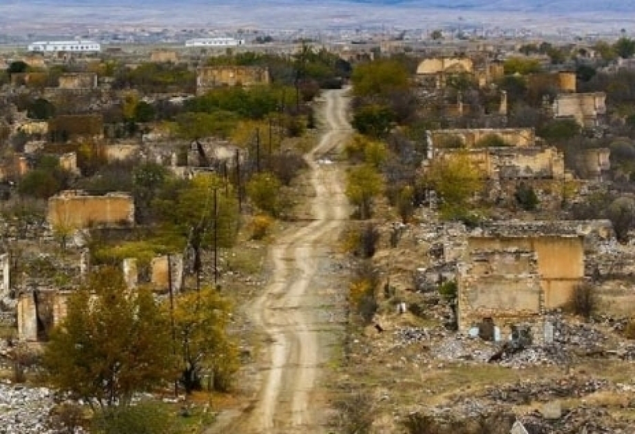 Реза Дегати поделился фотографиями, снятыми в Агдамском районе