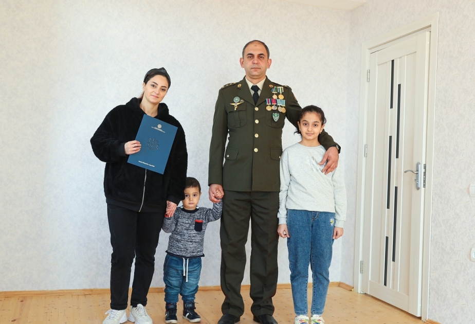 Şəhid ailələri və müharibə əlillərinə daha 50 mənzil verilib