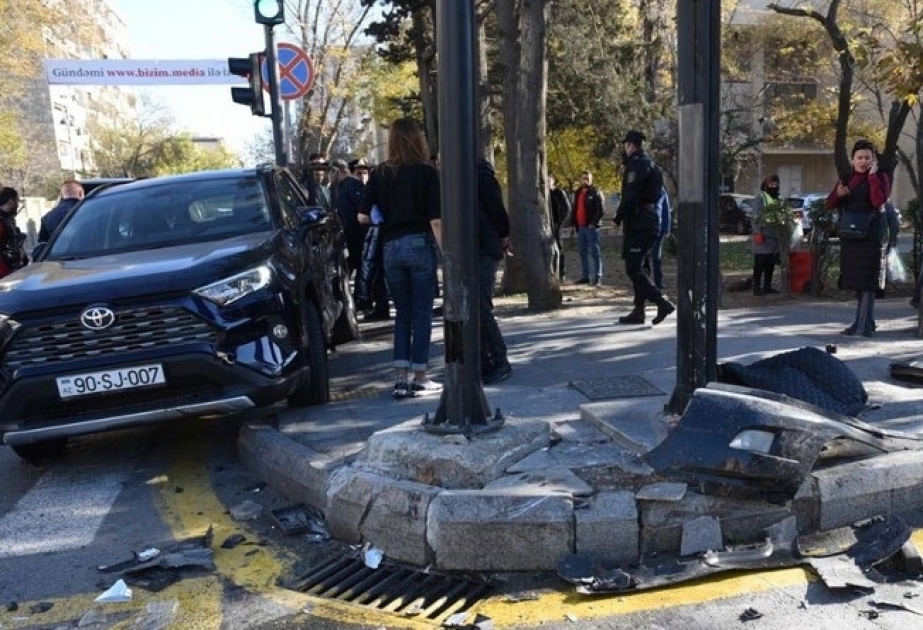 DİN paytaxtın Nəsimi rayonunda baş vermiş yol qəzası ilə bağlı məlumat yayıb