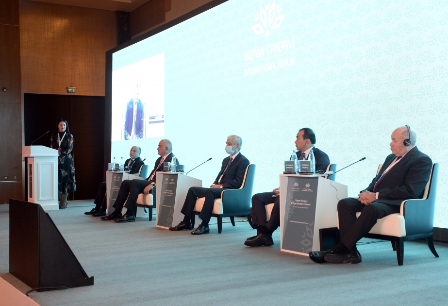 Internationales Nizami Ganjavi Forum beginnt seine Arbeit in Baku VIDEO